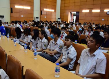 HOẠT ĐỘNG GIÁO DỤC - VINH DANH HỌC SINH ĐẠT GIẢI QUỐC TẾ