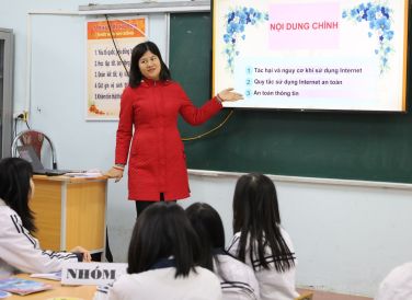HỌC SINH LỚP 6 VỚI CHUYÊN ĐỀ  “SỬ DỤNG AN TOÀN THÔNG TIN TRÊN INTERNET”