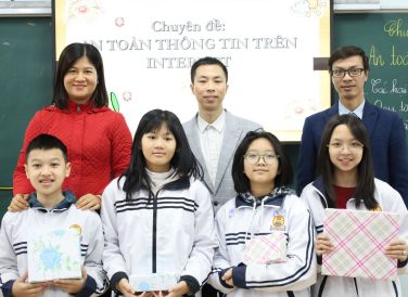 HỌC SINH LỚP 6 VỚI CHUYÊN ĐỀ  “SỬ DỤNG AN TOÀN THÔNG TIN TRÊN INTERNET”