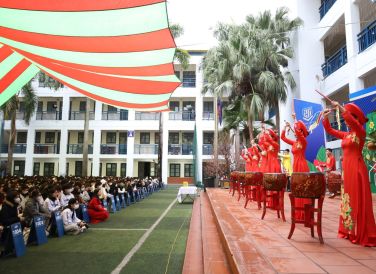 NIỀM VUI NGÀY ĐẦU XUÂN
